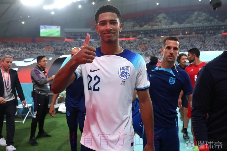 法尔克:贝林厄姆告知皇马 利物浦领跑球员争夺 法尔克:贝林厄姆告知皇马 利物浦领跑球员争夺